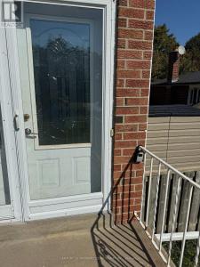 78 MARCHBANK CRESCENT, Brampton (central Park), Ontario L6S 3B1, Canada