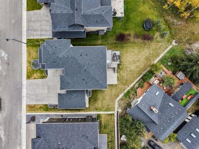 7 MYSTIC RIDGE WAY SW, Calgary, Alberta T3H 1S7, Canadá