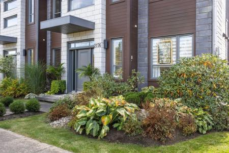 2176  Ch. François-Hertel, Magog, Quebec J1X 0M1, Canadá