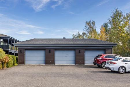 2176  Ch. François-Hertel, Magog, Quebec J1X 0M1, Canadá