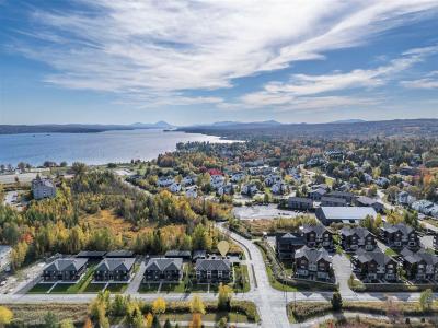 2176  Ch. François-Hertel, Magog, Quebec J1X 0M1, Canadá