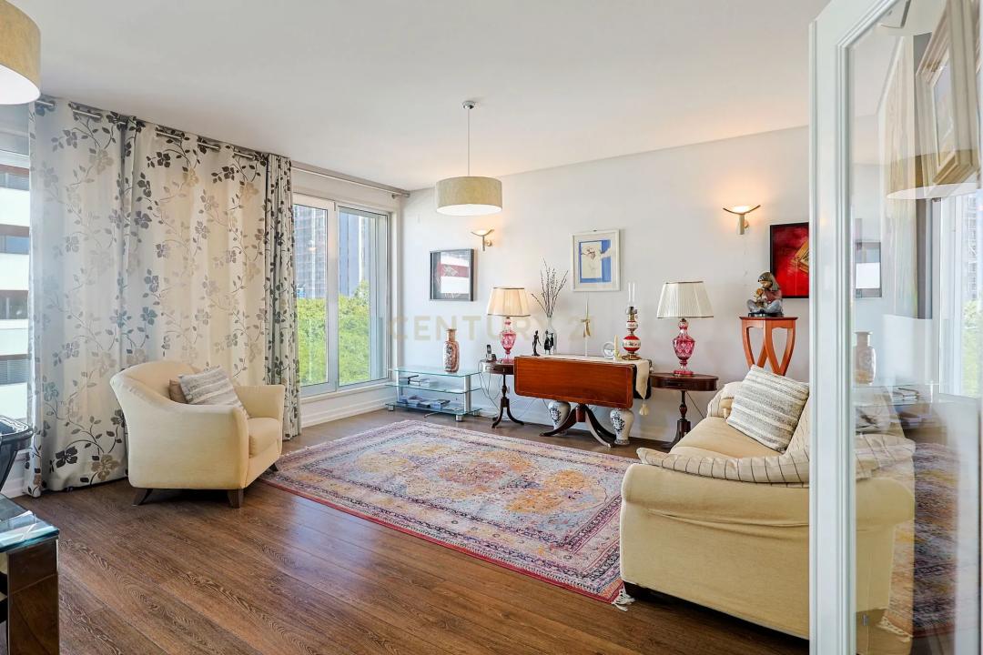 葡京, 葡京 1900-221, 葡萄牙