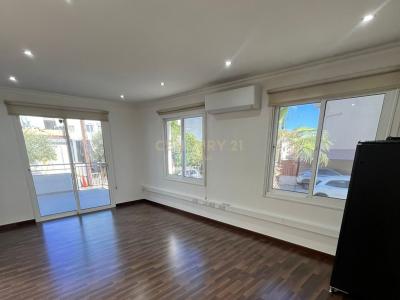 Mesa Geitonia, Cyprus