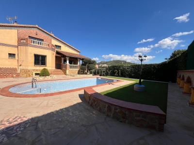 Barcelona, Cataluña/Catalunya 08734, Espanha