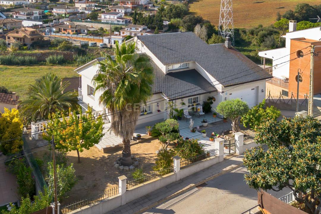 Barcelona, Cataluña/Catalunya 08186, España