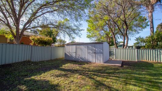16 Thomas Tom Crescent, Parkes, NSW 2870, Australia