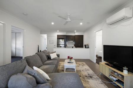 2/45 Negrita Street, Harristown, QLD 4350, Avustralya