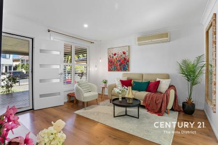 5 Mubo Crescent, Holsworthy, NSW 2173, Australia