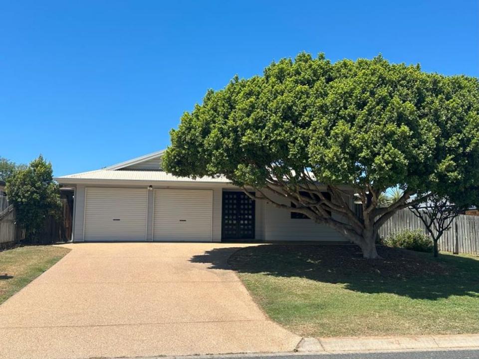 52 Grosvenor Drive, Moranbah, QLD 4744, Úc