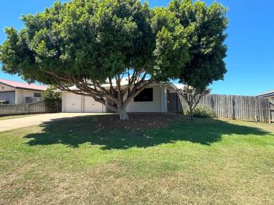 52 Grosvenor Drive, Moranbah, QLD 4744, Úc