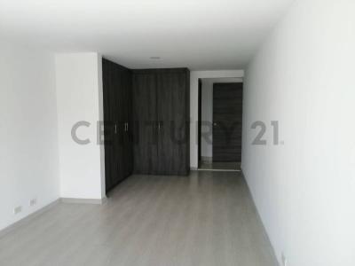 c.b y francisco montalvo, pinar alto s/n, Quito, Pichincha 00001, Équateur