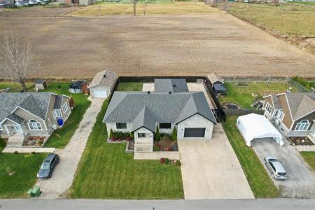 47 Rue Jean-François, Saint-Chrysostome, Quebec J0S 1R0, Canada