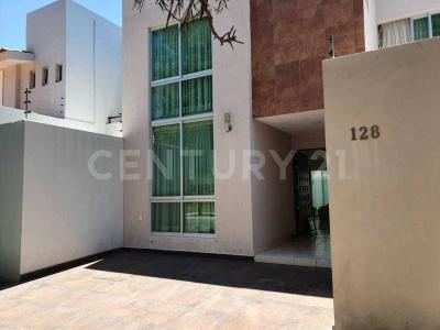 Bosque de Berau 128,, Villa De Álvarez, קולימה 28978, מקסיקו 