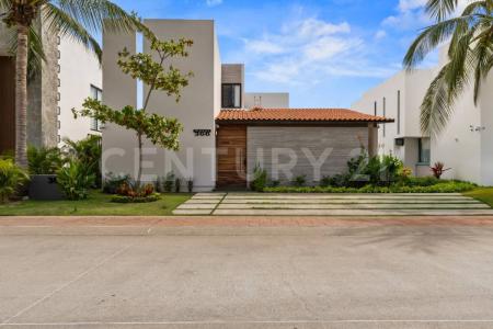 Nogal #366,, Bahía De Banderas, Nayarit 63732, México