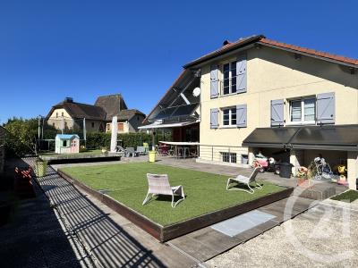 Pontarlier, Franco Condado 25300, Francia