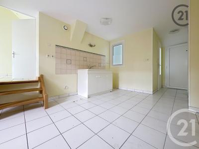 Sens, Bourgogne 89100, צרפת 