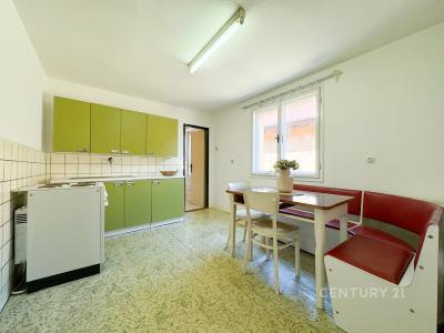 Tylova, Plaňany, Kolín 28104, Czech Republic