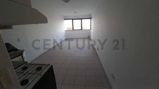 Maestro dellia 800, San Miguel, GBA Norte 1663, Argentina