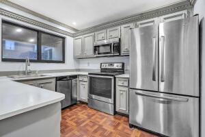 5344 Bosque Lane Unit# 101, West Palm Beach, Florida 33415, USA