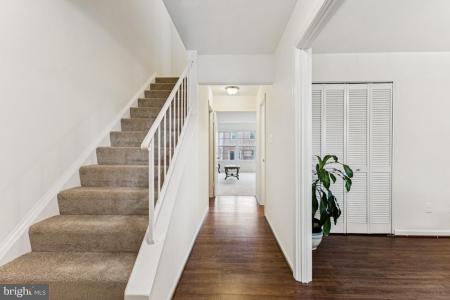 10255 Braddock Road, Fairfax, 弗吉尼亚州 22032, 美国