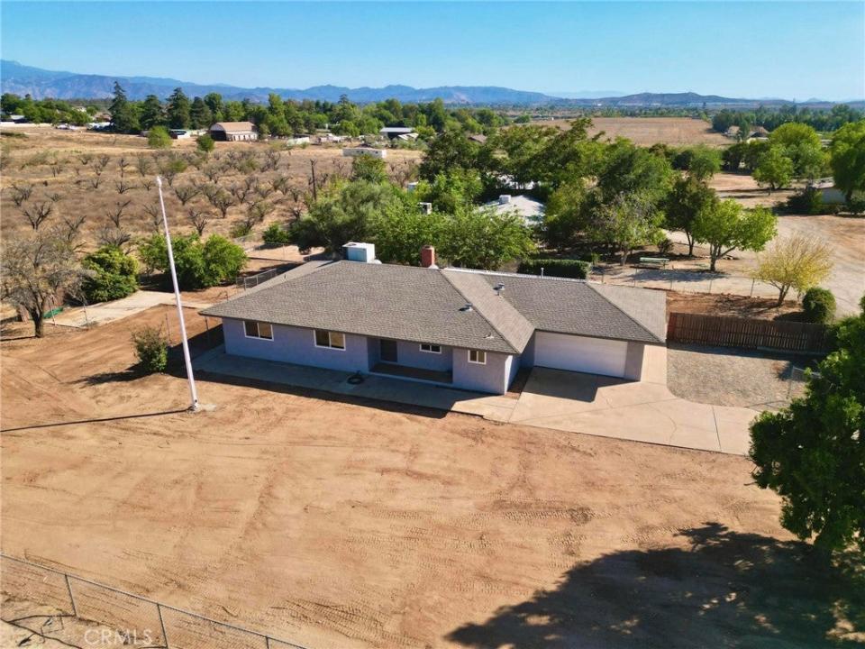 38011 Vineland Street, Cherry Valley, California 92223