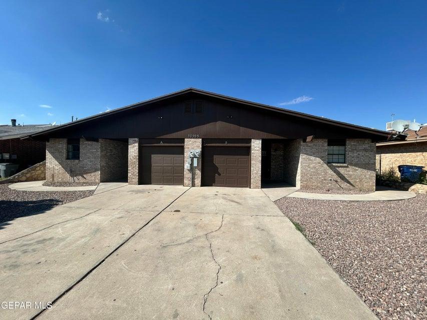 10905 Sage Brush Way A & B, El Paso, טקסס 79936, ארצות הברית של אמריקה 