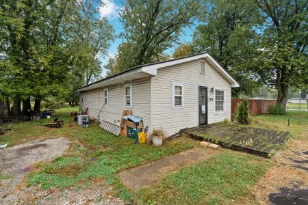 304 N Stewart St, Sullivan, 印第安納州 47882, 美國