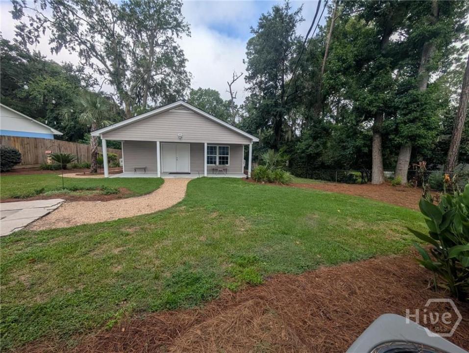 8615 HURST AVE, Savannah, 乔治亚州 31406, 美国