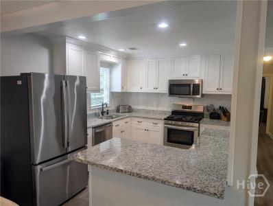 8615 HURST AVE, Savannah, 乔治亚州 31406, 美国