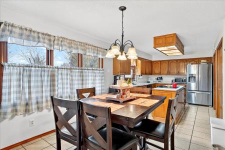 2571 North Honeysuckle Way, Springfield, 密苏里州 65802, 美国