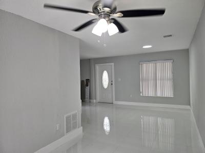 2754 NW 193rd Ter, Miami Gardens, Flórida 33056, Estados Unidos