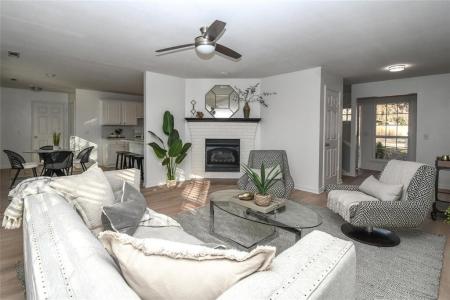 1108 Deerfield  MDW, Siloam Springs, Arkansas 72761, USA