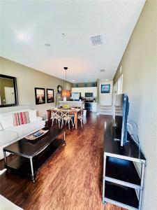 3207 Oyster Ln, Kissimmee, Floryda 34747, USA