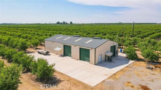 10391 Gillette Road, Le Grand, California 95333, USA