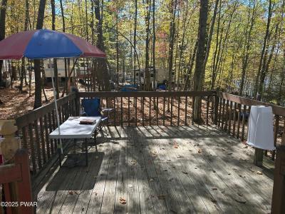 236 Village Drive E, Milford, Pennsylvania 18337