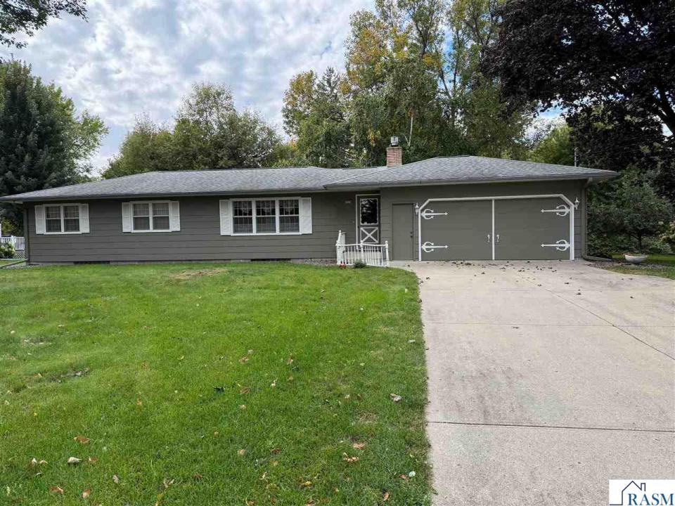 2219 Clare Drive, North Mankato, 미네소타 56003, 미국