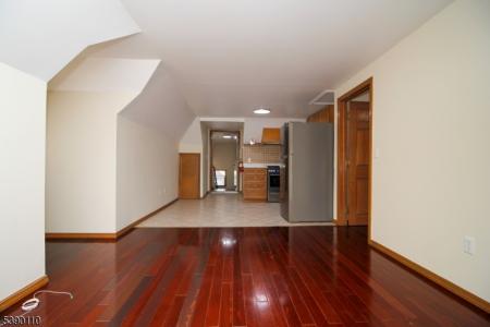 172 S S Morris St Ab St , B, Dover Town, New Jersey 07801-4628, États-Unis