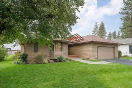 704 E High Dr, Spokane, Washington 99203, Estados Unidos