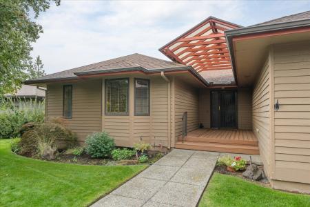 704 E High Dr, Spokane, Washington 99203, Estados Unidos