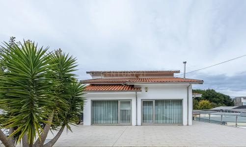 Oliveira De Azeméis, アヴェイロ 3720-351, ポルトガル