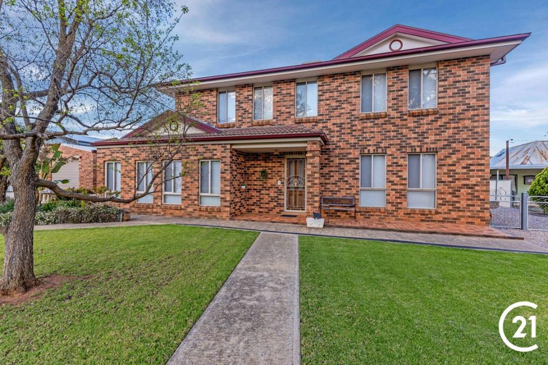 45 South Gloucester Street, Forbes, NSW 2871, Australia