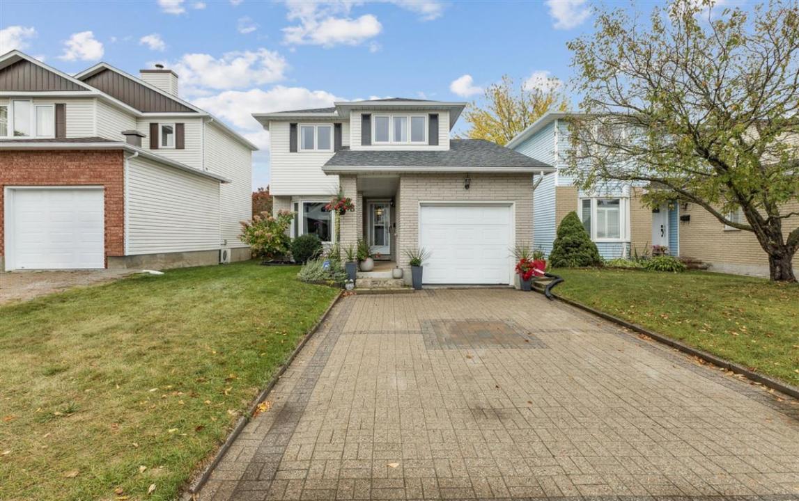 18  Rue Lacombe, Gatineau (Gatineau), 퀘벡주 J8R 1T6, 캐나다