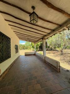 Sabana del Medio Venta de Casa en Barrera, Tocuyito, Carabobo 2006, Venezuela