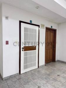 Lechería, Anzoategui 6016, Venezuela