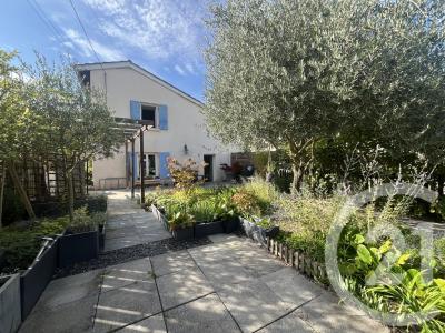 Lucenay, Rhône-Alpes 69480, France