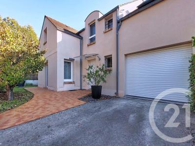 Torcy, Île-de-France 77200, France