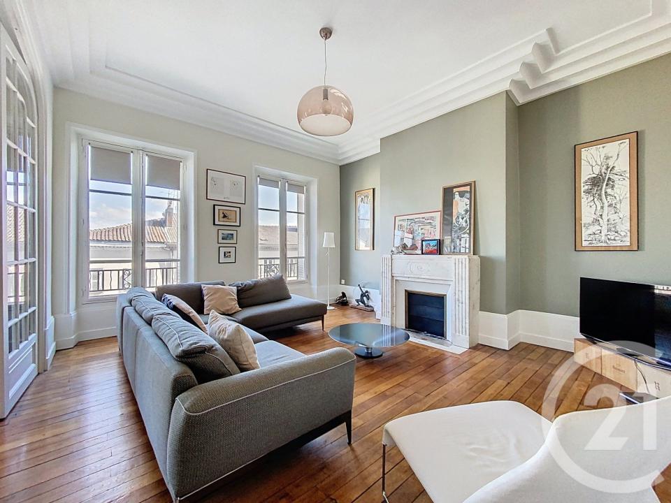 Limoges, ليموزا 87000, فرنسا