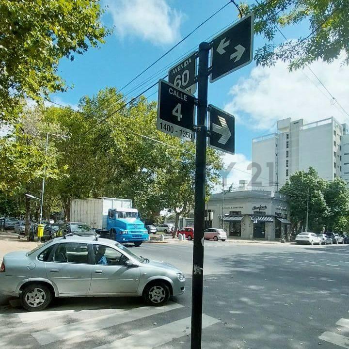60 e / 3 y 4 S/N, La Plata, GBA Sur 00001, ארגנטינה