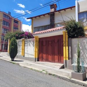 CALLE 22 ESQUINA GABINO VILLANUEVA 7710, La Paz, La Paz 0000, Боливия