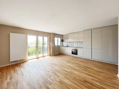 Frankfurt, Hessen 60320, Germany